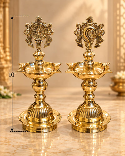 Traditional Sank chakram vilakku