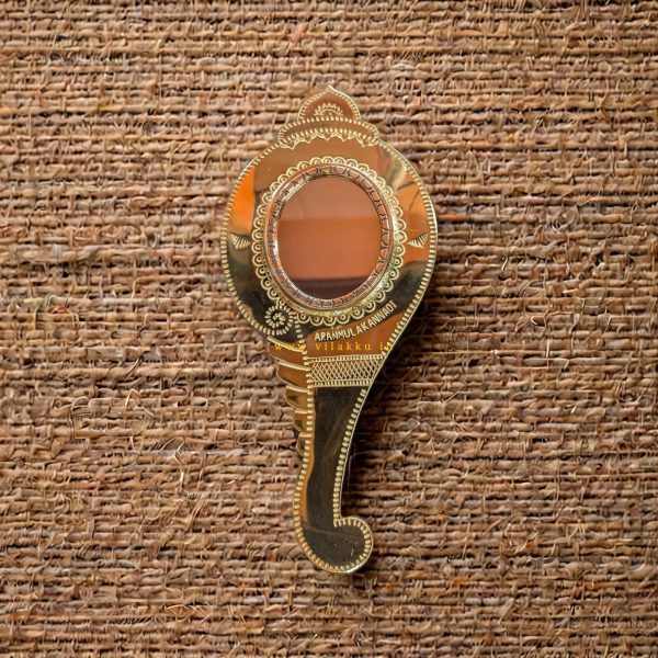 Aranmula kannadi ( mirror Handle)