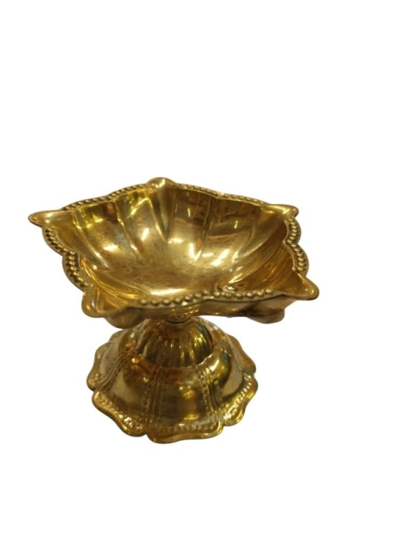 Vilakku (Light Weight)/ Table Diya